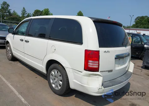 2008 Chrysler Town & Country Lx from USA, damaged, VIN 2A8HR44H68R748665